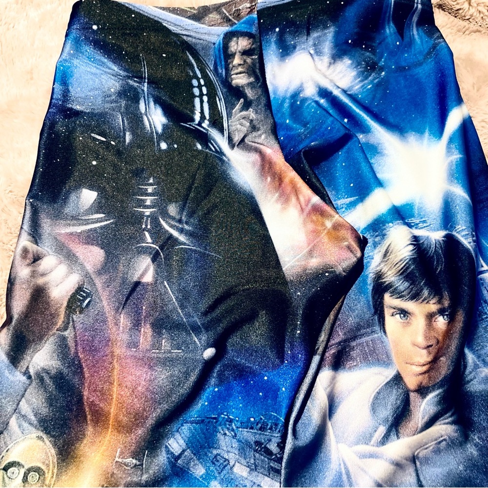 Black Milk Star Wars montage leggings - M - Picture 9 of 13